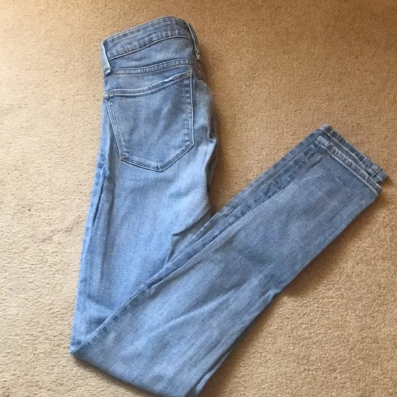 Marc Jacobs LOU Skinny Standard Supply Lighter Wash Jeans. SIZE 26! - Picture 6 of 10
